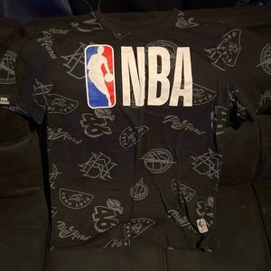 T-Shirt Printed NBA Logo